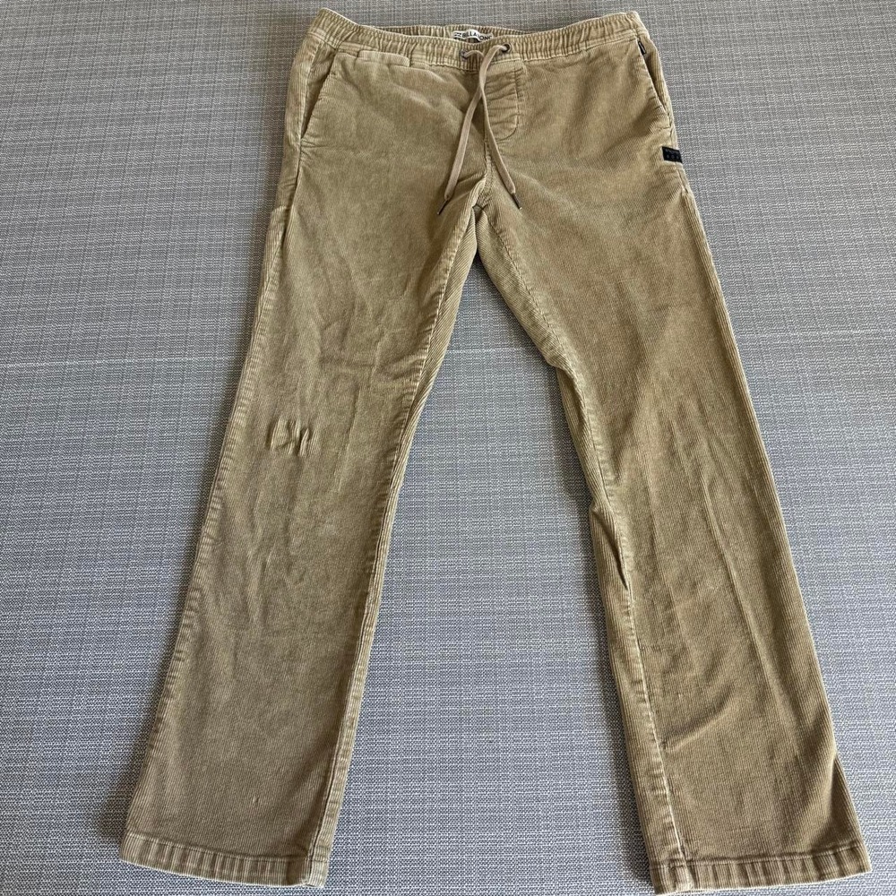 Billabong corduroy pants in tan men's size M